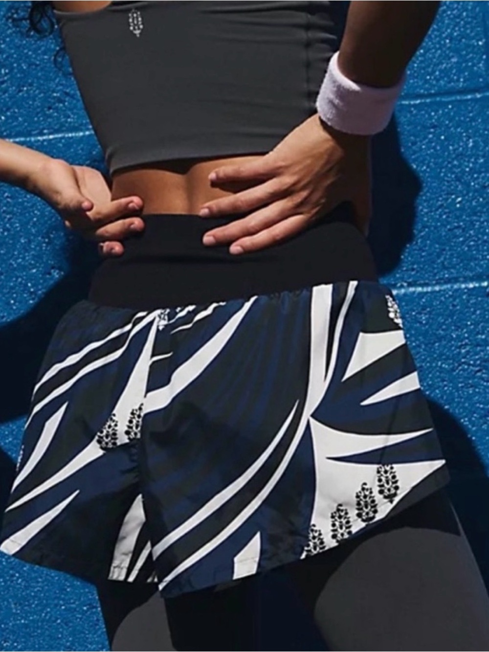 FP Free People MOVEMENT Carpe Diem Buti Logo Print Shorts - Picture 2 of 4